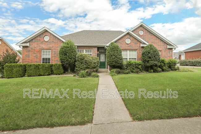 Primary Photo - 6454 Norman Ave