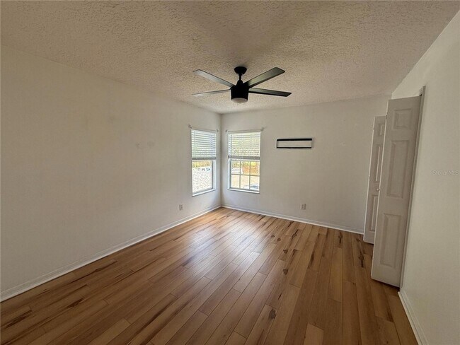 Building Photo - 4413 Riverton Dr