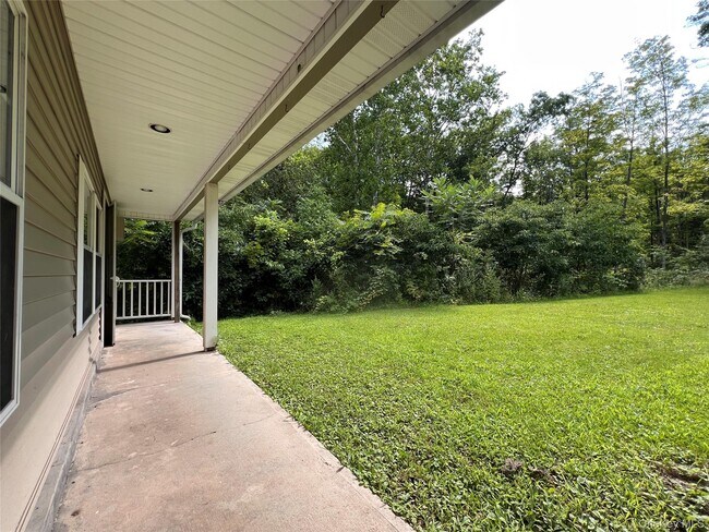 Building Photo - 5994 US-44