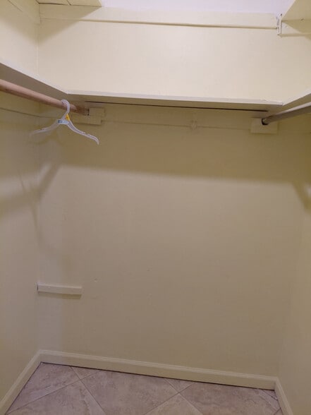 Building Photo - 2205 N 23rd Ave