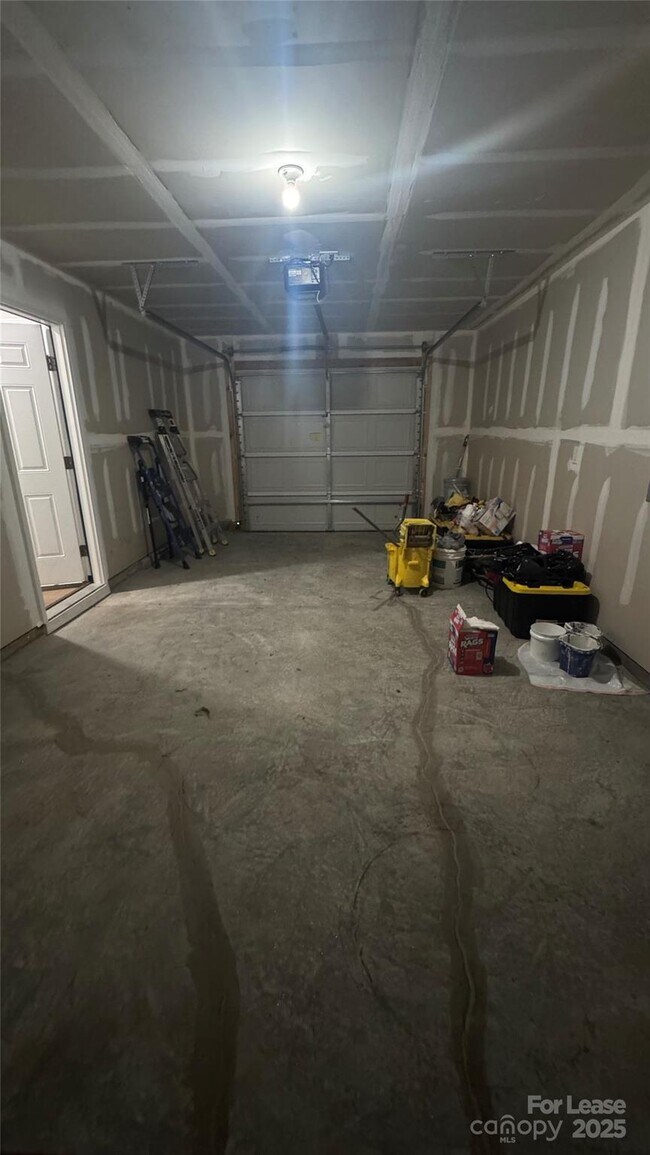 Building Photo - 4116 Lurelin Ln