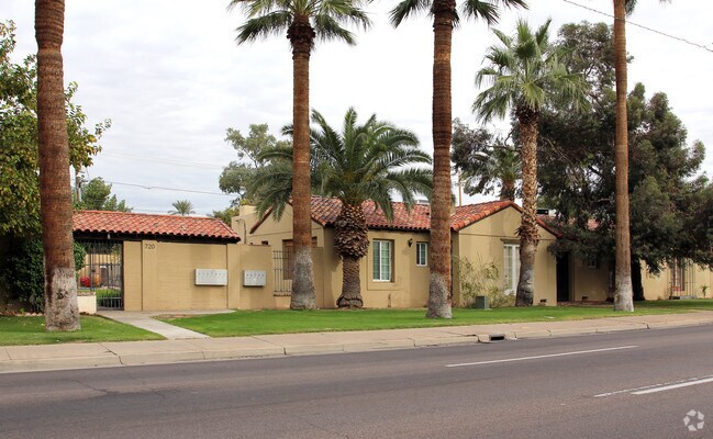 Primary Photo - 718-720 W McDowell Rd