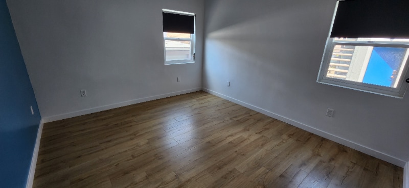 Building Photo - 2103 S Harcourt Ave