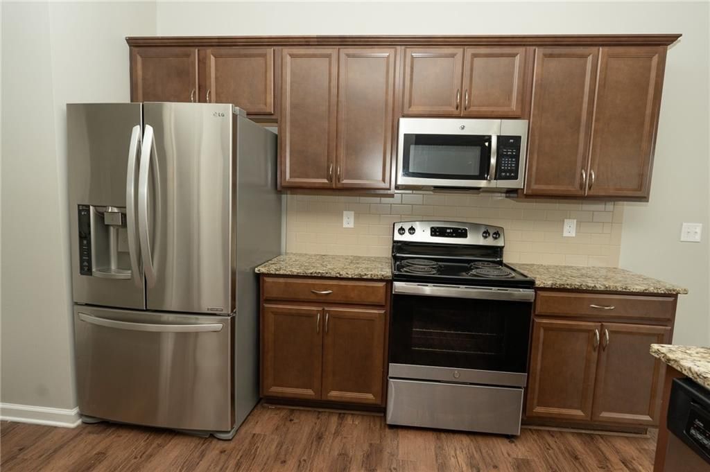 Building Photo - 369 Hardy Water Dr SE