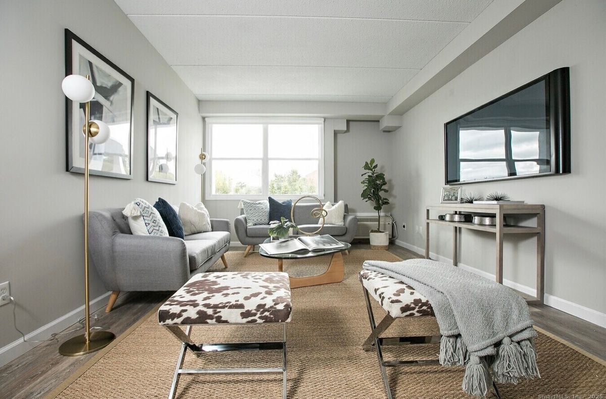 Building Photo - 225 Lordship Blvd