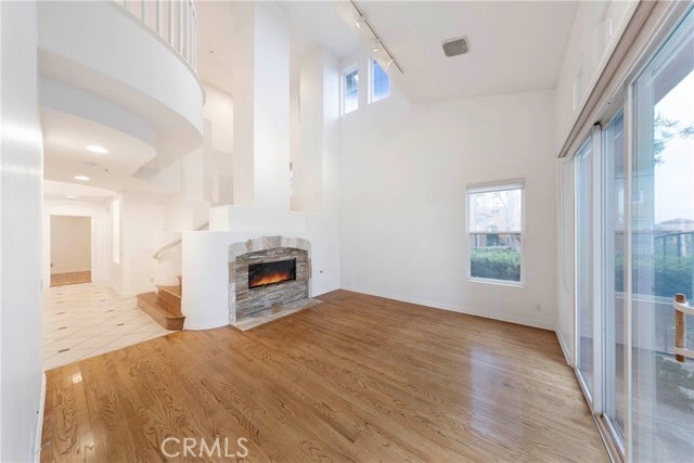 Building Photo - 19 Lucania Dr