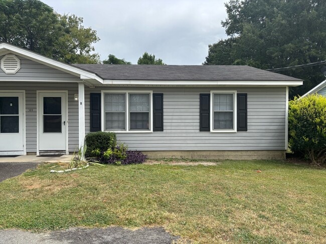 Primary Photo - 1309 Ireland Dr