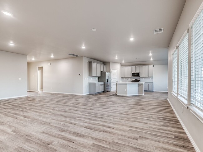 Building Photo - Beautiful brand new home + Deer Creek Scho...