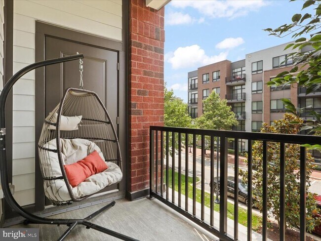 Building Photo - 106 St Ives Pl