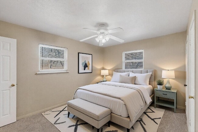 Building Photo - Charming 3-Bed Near TCU
