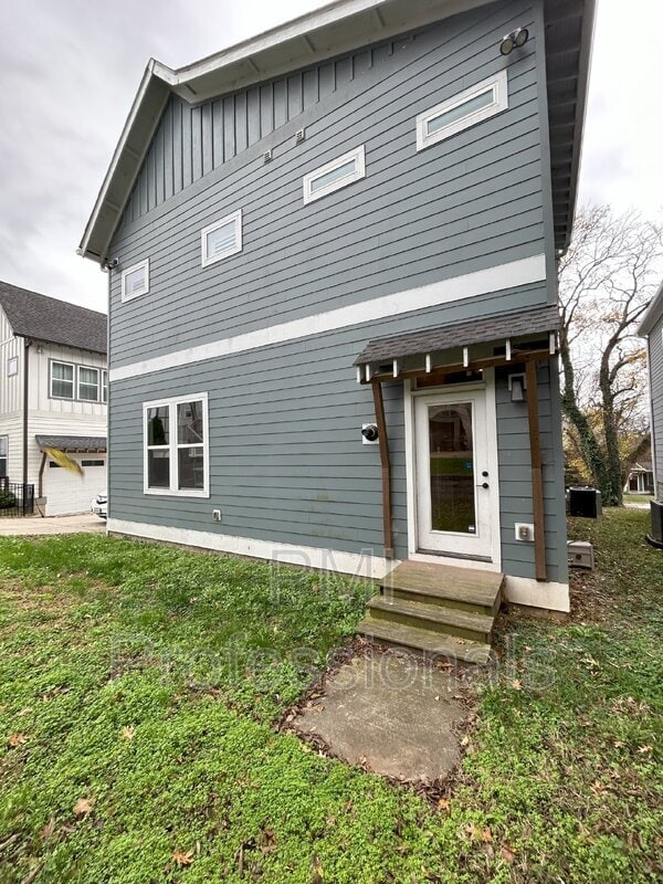 Building Photo - 111 Creighton Ave