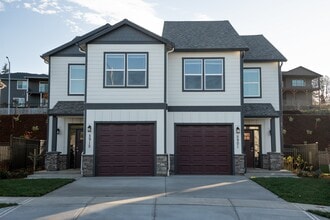 Building Photo - 5915 Joynak St S