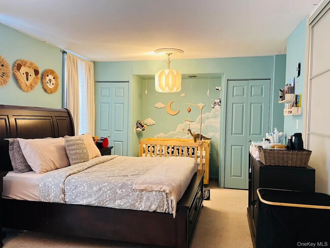 Building Photo - 54-44 Little Neck Pkwy