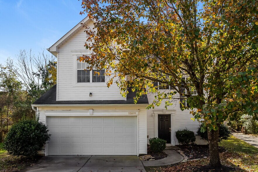 Primary Photo - 12618 Hazy Valley Ct