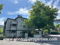Building Photo - S Landing Dr - South waterfront 2 bedroom ...
