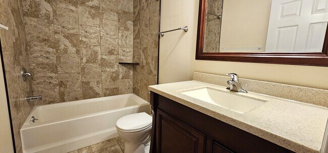 Building Photo - 137 Park St