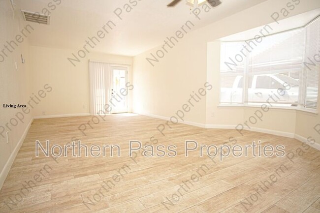 Building Photo - 3425 Risner Pl