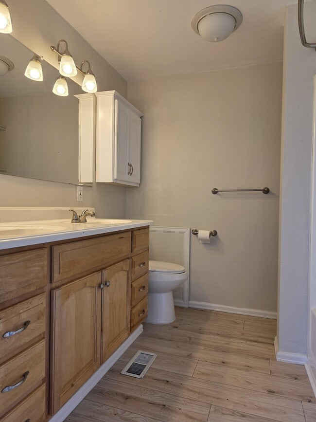 Building Photo - 6526 Arrowhead Trail