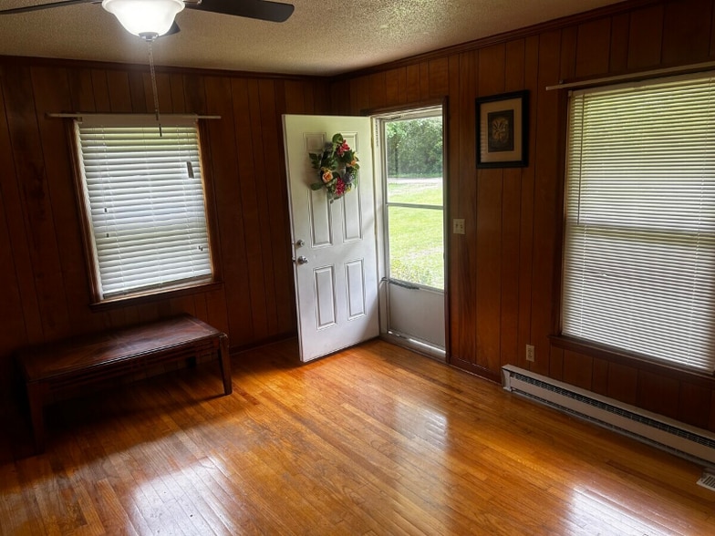 Building Photo - 3733 Wakefield Ln