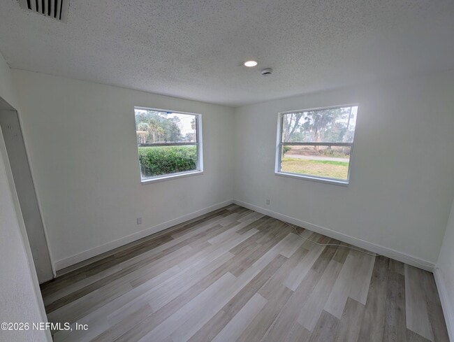 Building Photo - 1454 Ribault Scenic Dr