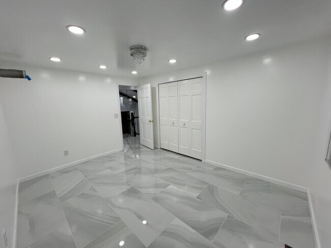 Building Photo - 43309 Westview Dr