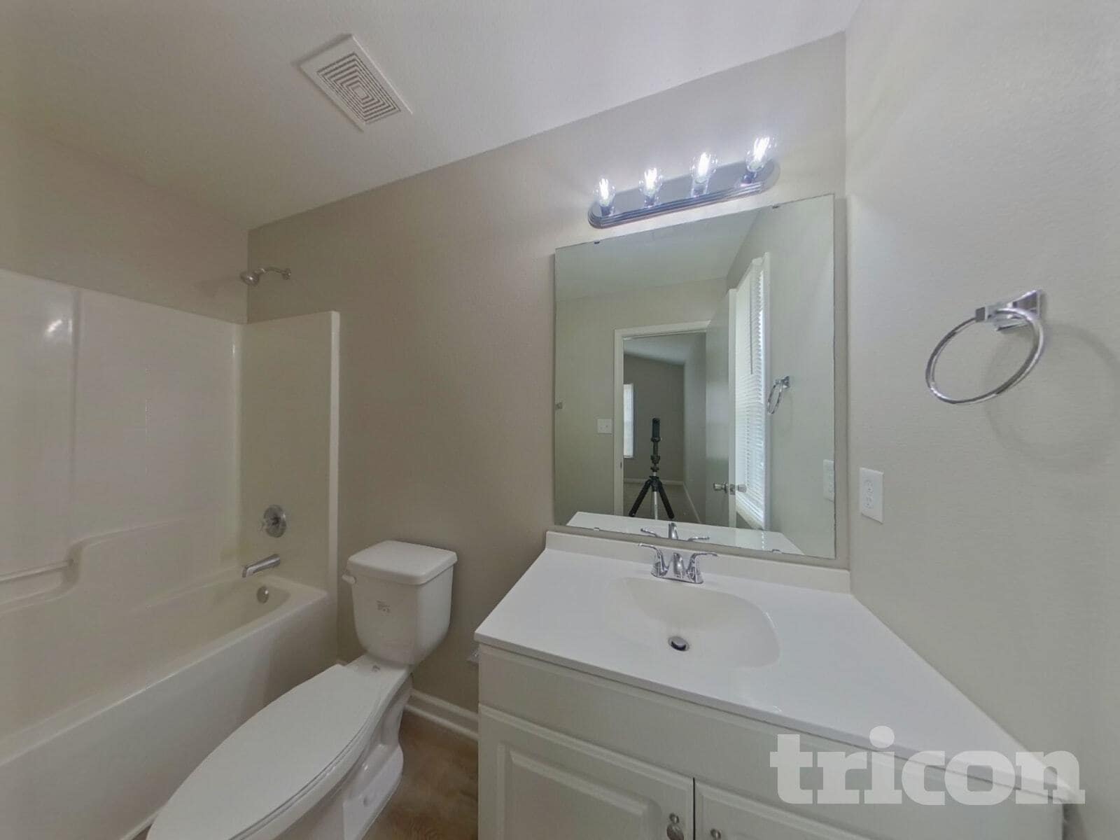Building Photo - 1548 Hollow Maple Dr