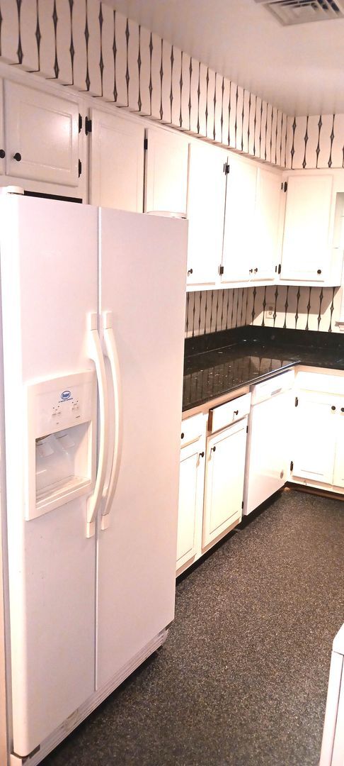 Building Photo - 302 Patriot Ln