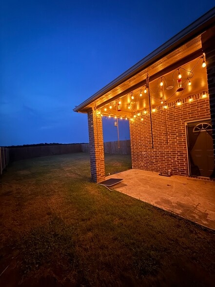 Building Photo - 524 Wood Dr