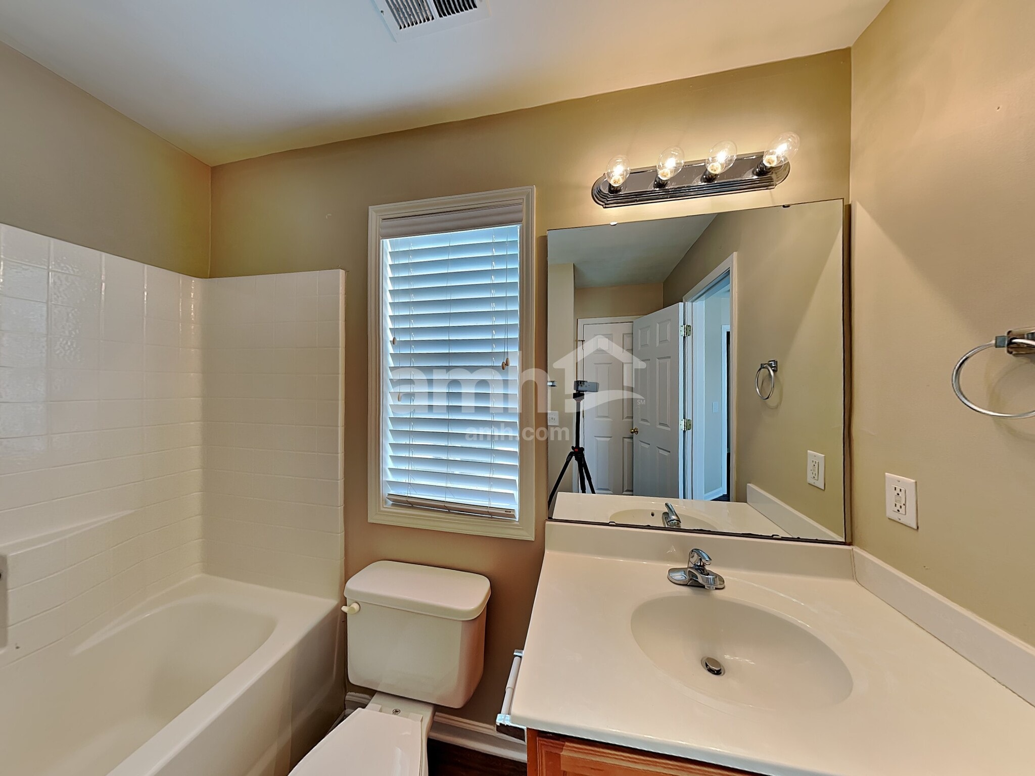 Building Photo - 3424 Allenwood Rd