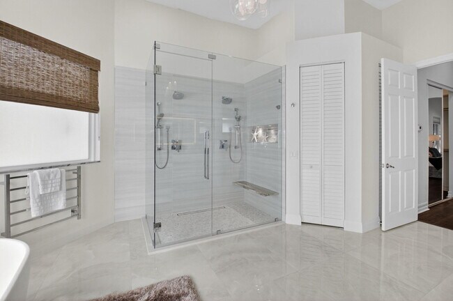 Building Photo - 16164 Bridlewood Cir