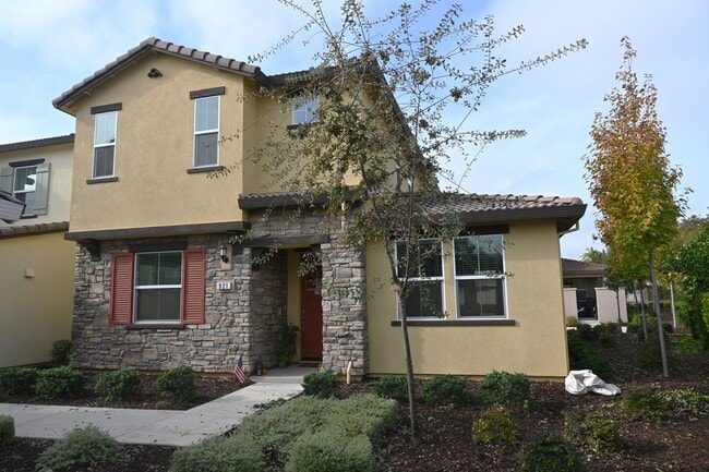 Primary Photo - Resident Benefit Package Property