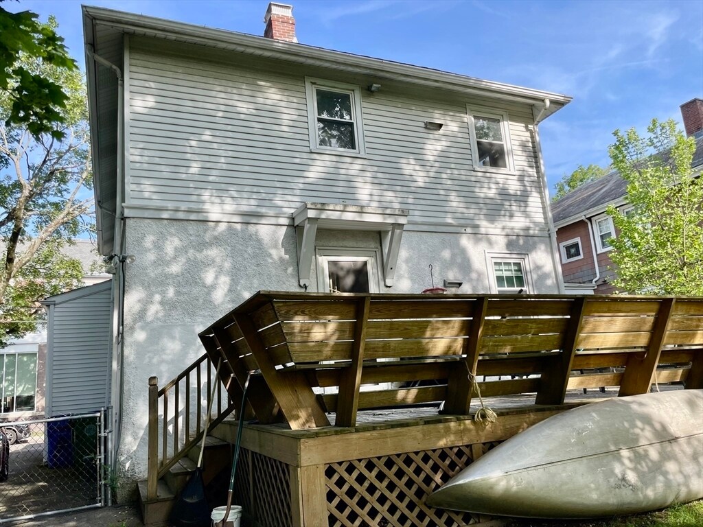 Building Photo - 49 Bridges Ave