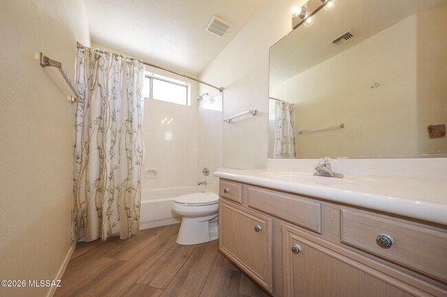 Building Photo - 7356 E Placita Sacra