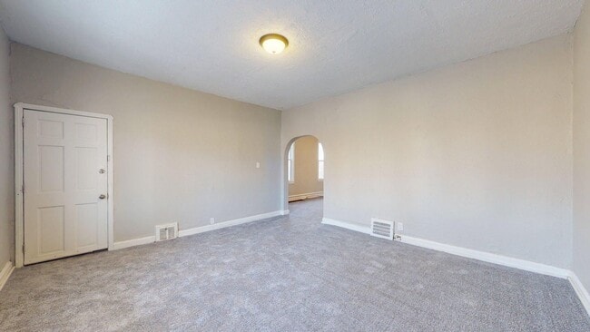 Building Photo - 3523 Walton Ave