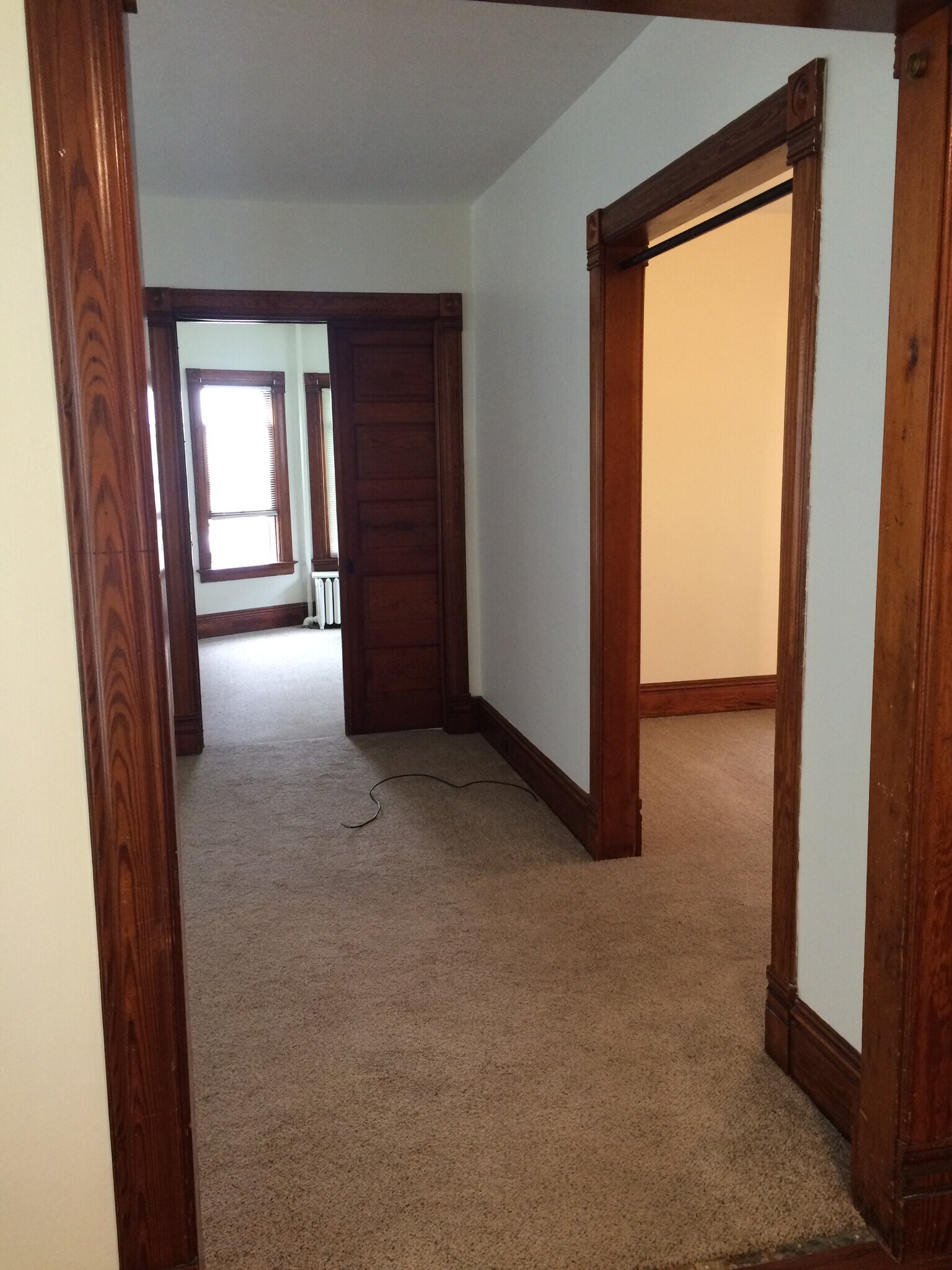 Building Photo - 213 E Mill St