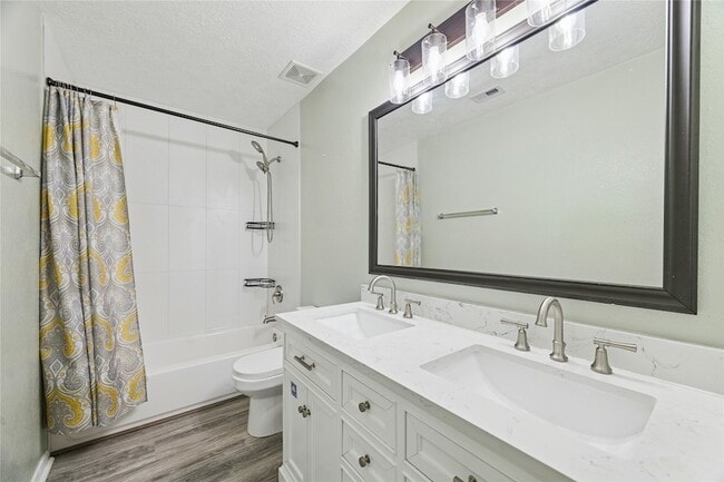 Building Photo - 12223 Windsor Bay Ct