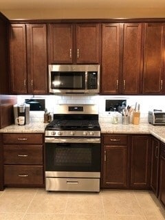 Building Photo - 1494 Varsity Dr