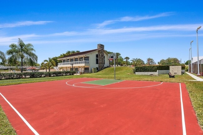 Building Photo - 7900 Camino Cir