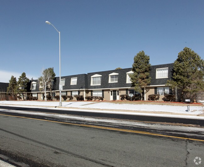 Chateau Apartments Colorado Springs Co Chateau Apartments Colorado Springs Co