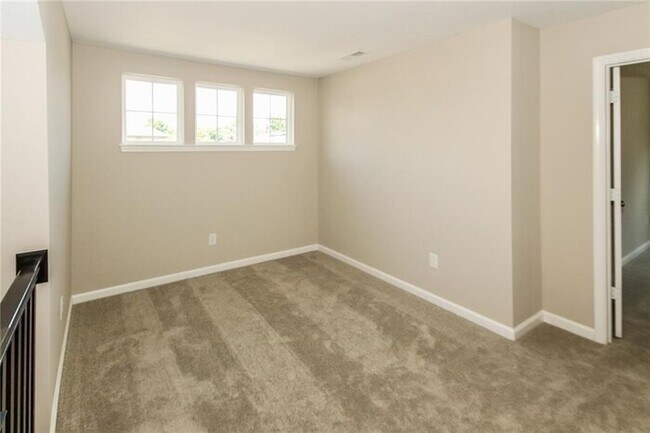 Building Photo - Like NEW Home in Zionsville!