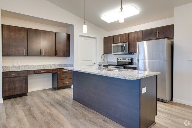Building Photo - Grayhawk Apartments