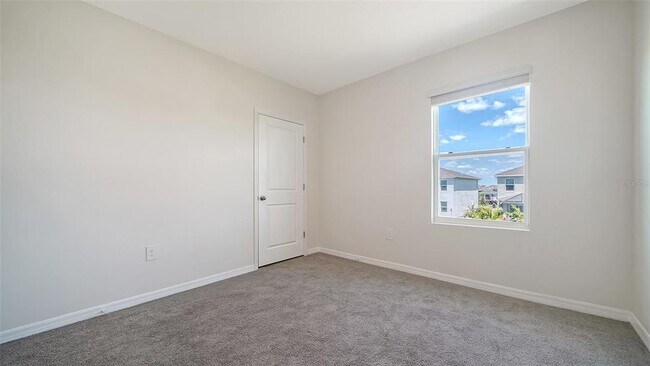 Building Photo - 12732 Lateral Root Dr