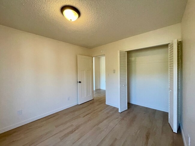 Interior Photo - Crestview