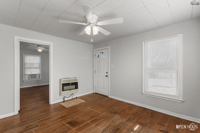 Building Photo - 2714 Sherman Rd