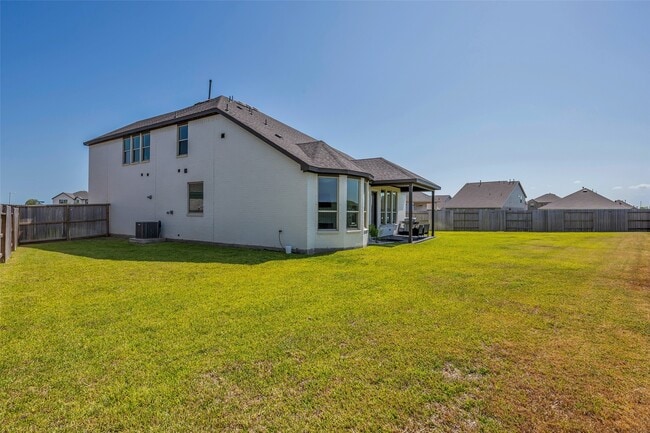 Building Photo - 13520 Leeward Edge Dr