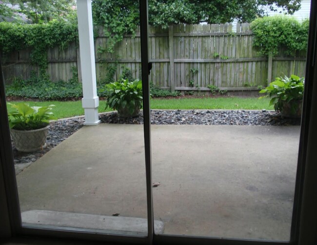 Building Photo - 4407 Victoria Blvd