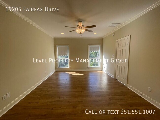 Building Photo - 19205 Fairfax Dr