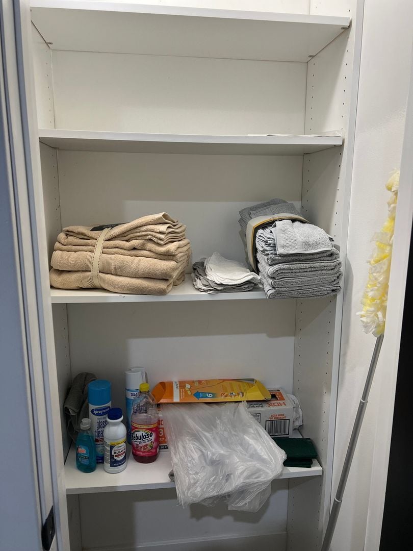 Building Photo - 1863 S Karlov Ave