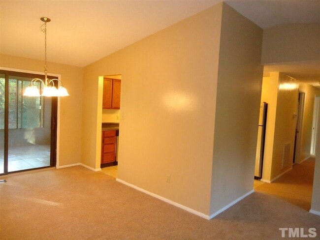 Building Photo - 110 Charolais Trail