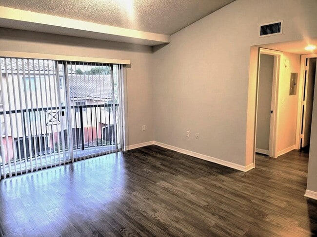 Building Photo - 4197 N Haverhill Rd